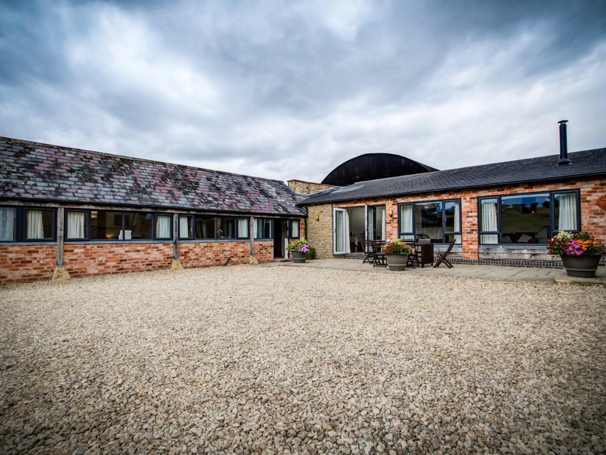 Villa Wytons Piece Cherington Exterior foto